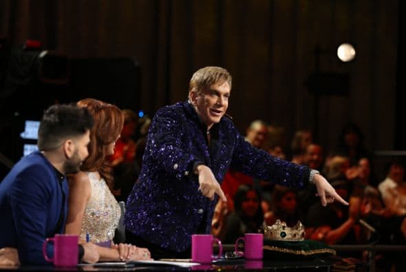 Ahora sí que todas contra todas. ¿Quién ganará? Una semifinal a lo grande con Ale Guzmán, La Arrolladora Banda El Limón y Christian Daniel. Además, animales salvajes y hasta las eliminadas resucitaron. ¿Eres Team Clarissa, Team Nathalia, Team Francisca o Team Catherine?