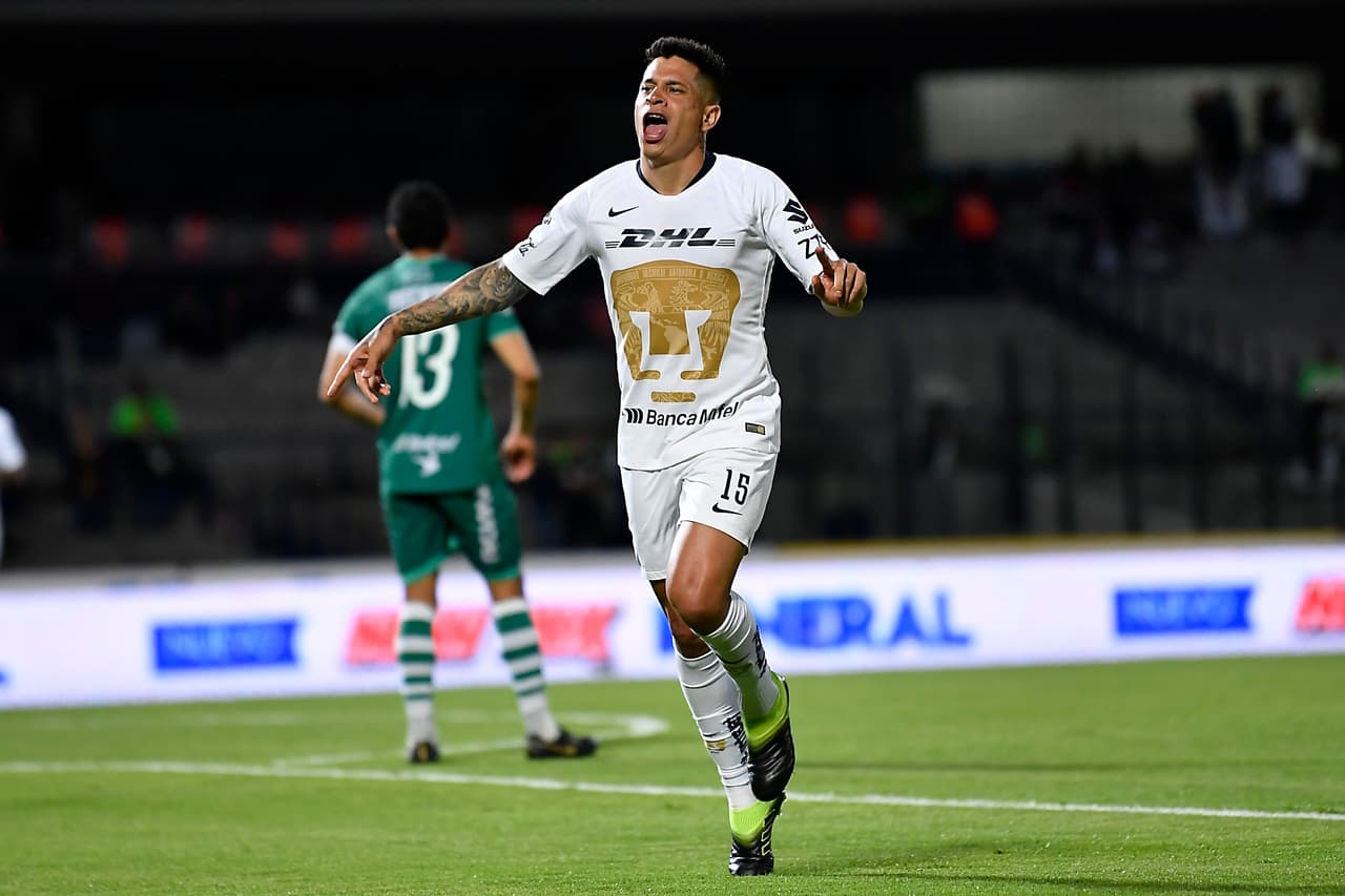 Fue infructuoso y sobre el final de la primera mitad Iturbe volvió a hacerse presente en el marcador para aumentar la ventaja.