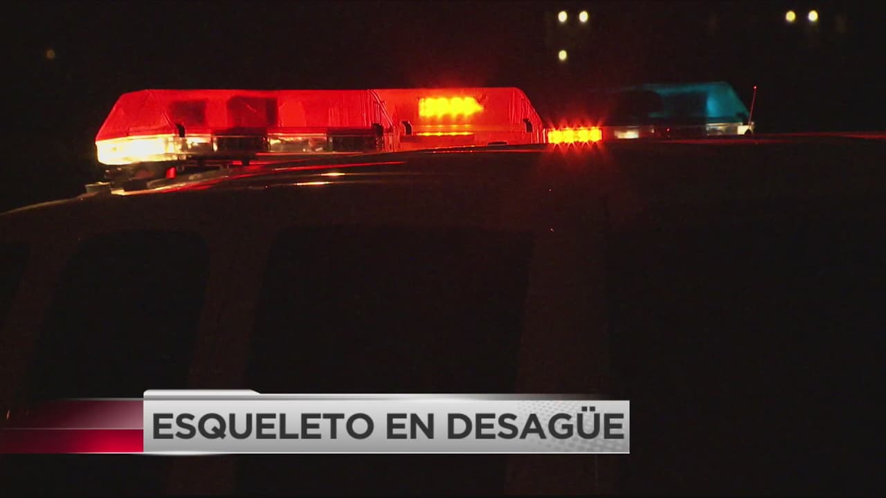 Hallan esqueleto en un desagüe