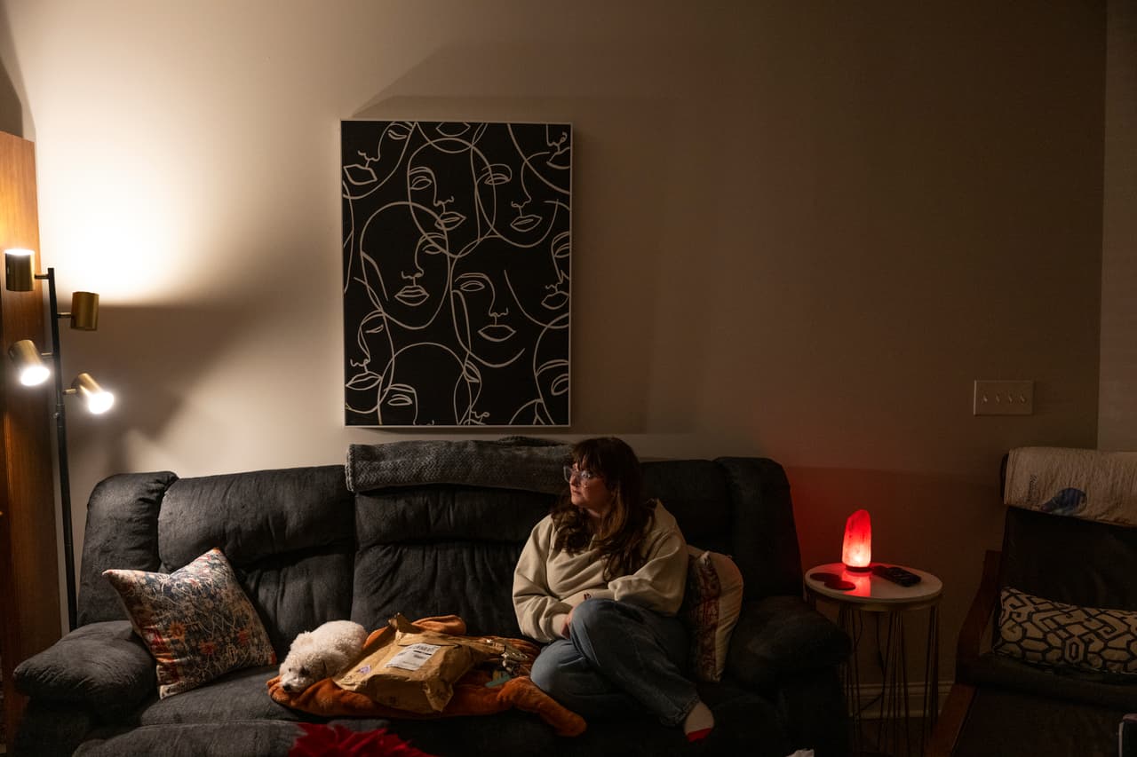 Niños adoptados en riesgo: investigaciones y demandas por abusos en centros de tratamiento residencial en EEUU