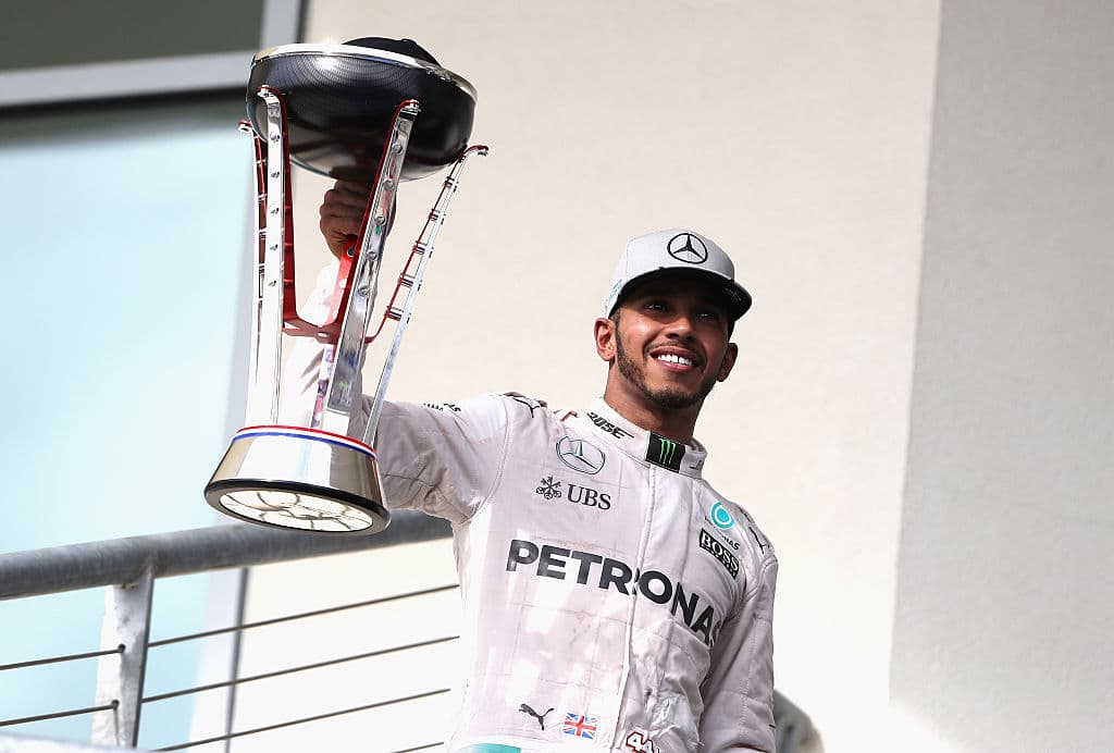 Lewis Hamilton ganó el Gran Premio de Estados Unidos y le recortó siete puntos a Rosberg