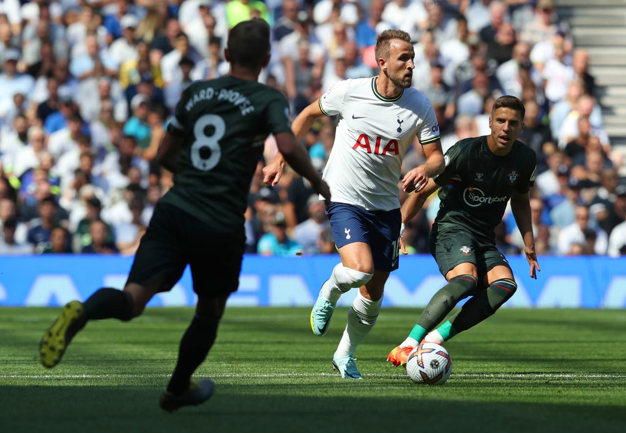 Harry Kane , Estrella del Tottenham tuvo un partido destacado, pero se fue sin gol.