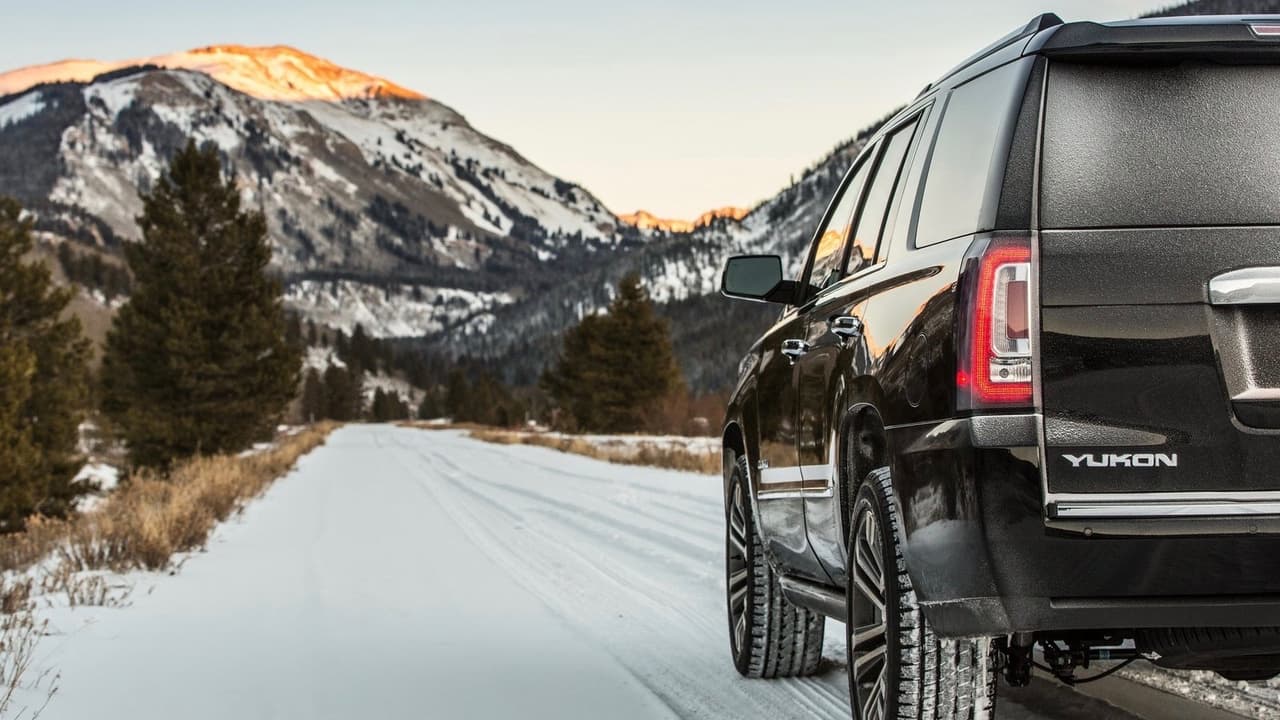 Según cifras del Departamento del Transporte de Estados Unidos en conductor en este país promedio conduce en promedio 13,000 millas por año. 
<a href="https://blog.carvana.com/2018/06/least-driven-cars-america/" target="_blank">Carvana</a>, la compañía vendedora de autos usados en línea, realizó un estudio con el propósito de determinar cuales son los modelos en que los estadounidenses recorren más millas anualmente. La lista hecha en base a modelos 2015 a fin de permitir que los vehículos acumularán un historial de recorridos, está compuesta exclusivamente por modelos de marca estadounidense, y con la excepción del Chevrolet Impala Limited, todos los modelos en ella son camionetas pickup y SUV.
<br>
<br>Conoce los vehículos en los que los estadounidenses recorren más millas anualmente.