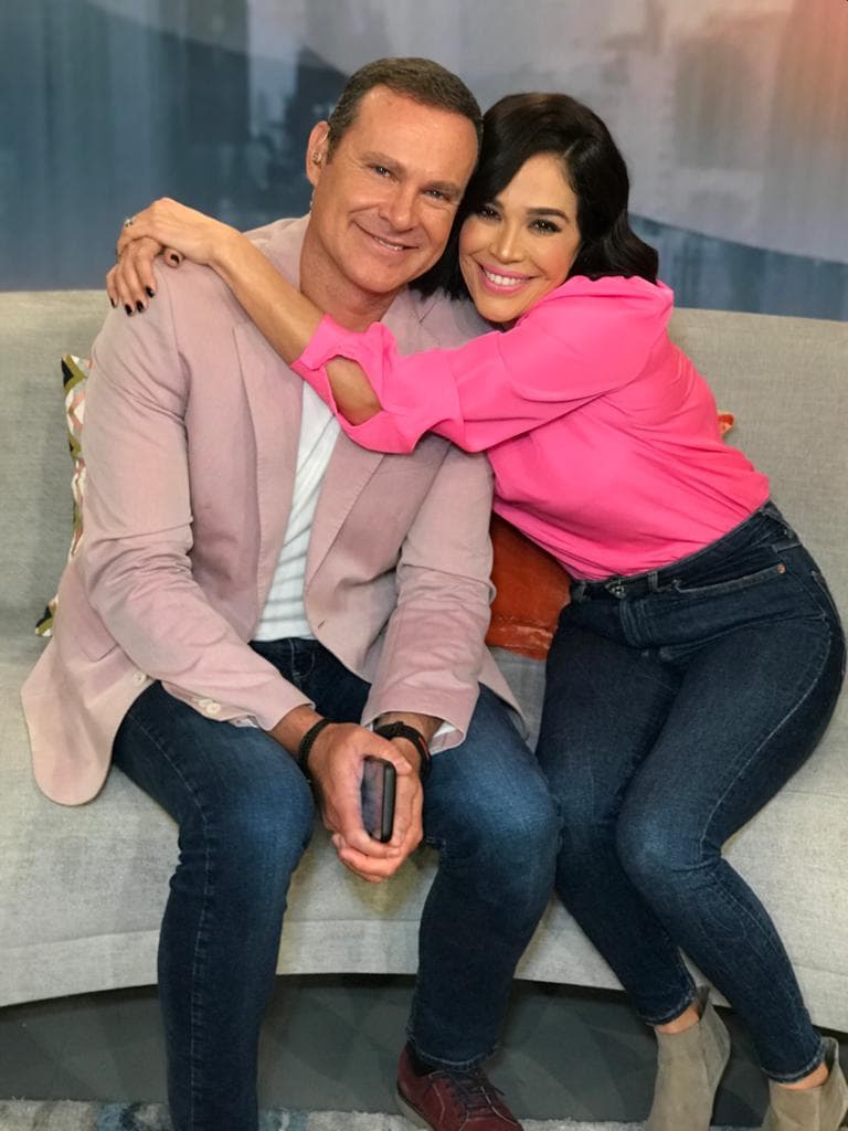 Alan Tacher y Karla Martínez le han sonreído juntos a las cámaras de Despierta América desde el 2012.