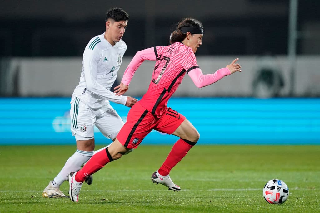 Corea del Sur abrió el marcador a los 20’ de juego. Apareció Raúl Jiménez (67’) para marcar el empate. Un par de minutos después Antuno (69’) dio vuelta al marcador y Salcedo (70’) marcaba el tercero para México. Al 87’ Kyung -won hizo el segundo de los asiáticos.