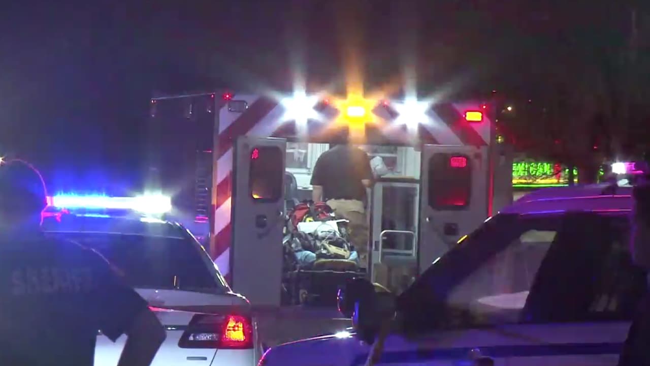 Una persona murió y otra resultó herida, fue trasladada a un hospital donde está siendo atendida.