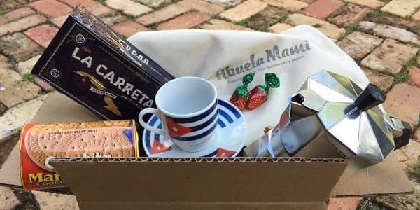 Joven combate la nostalgia por lo cubano con envío de cajas con "sorpresas"