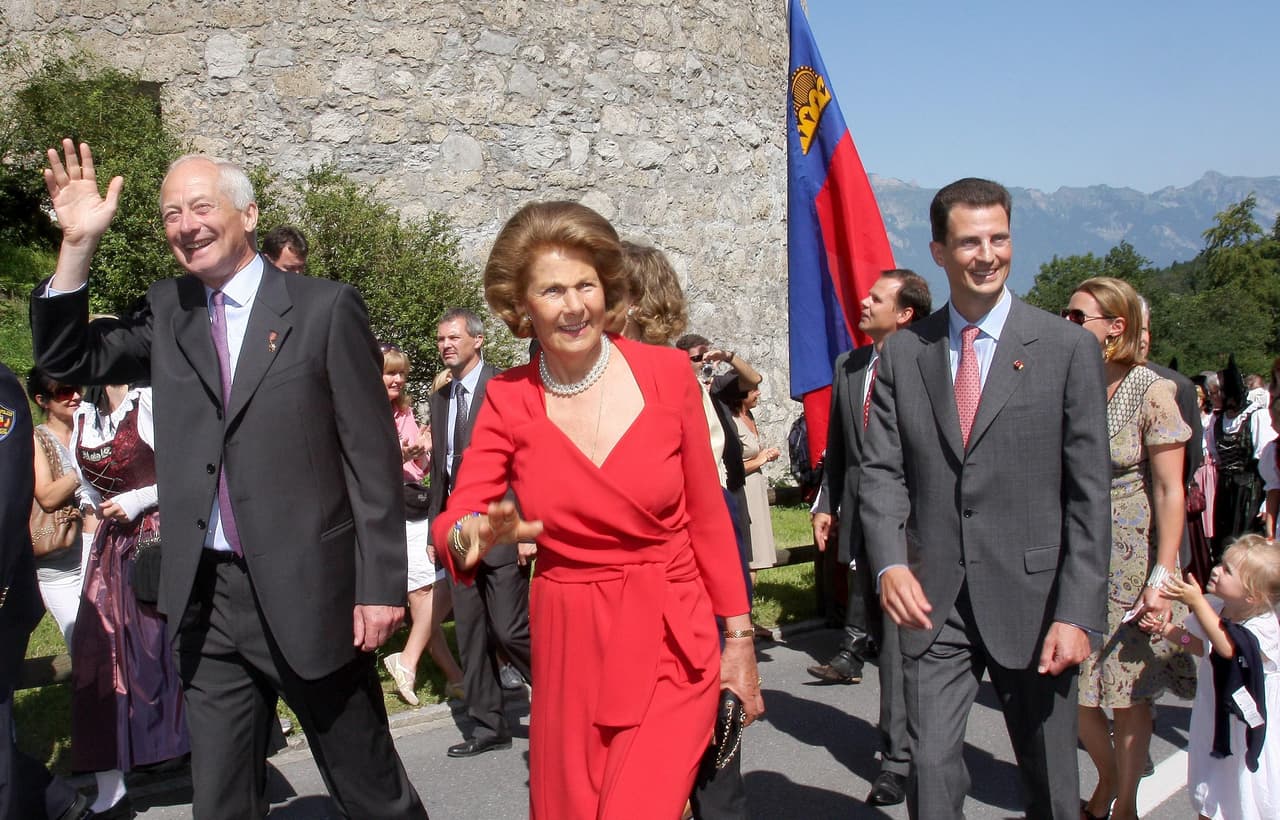 El patrimonio del príncipe Hans Adam II de Liechtenstein está valorado en 4,400 millones de dólares, según el Índice Bloomberg.