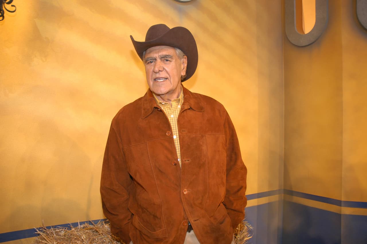 En días pasados el papá de Kate del Castillo, Erick del Castillo, dijo sentirse confiado de que el nombre de su hija quedará limpio tras la controversia que atraviesa por sus supuestos nexos con 'El Chapo'.