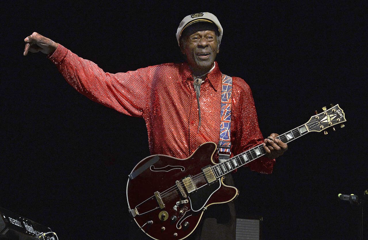 Chuck Berry (18 de octubre, 1926 - 18 de marzo, 2017)