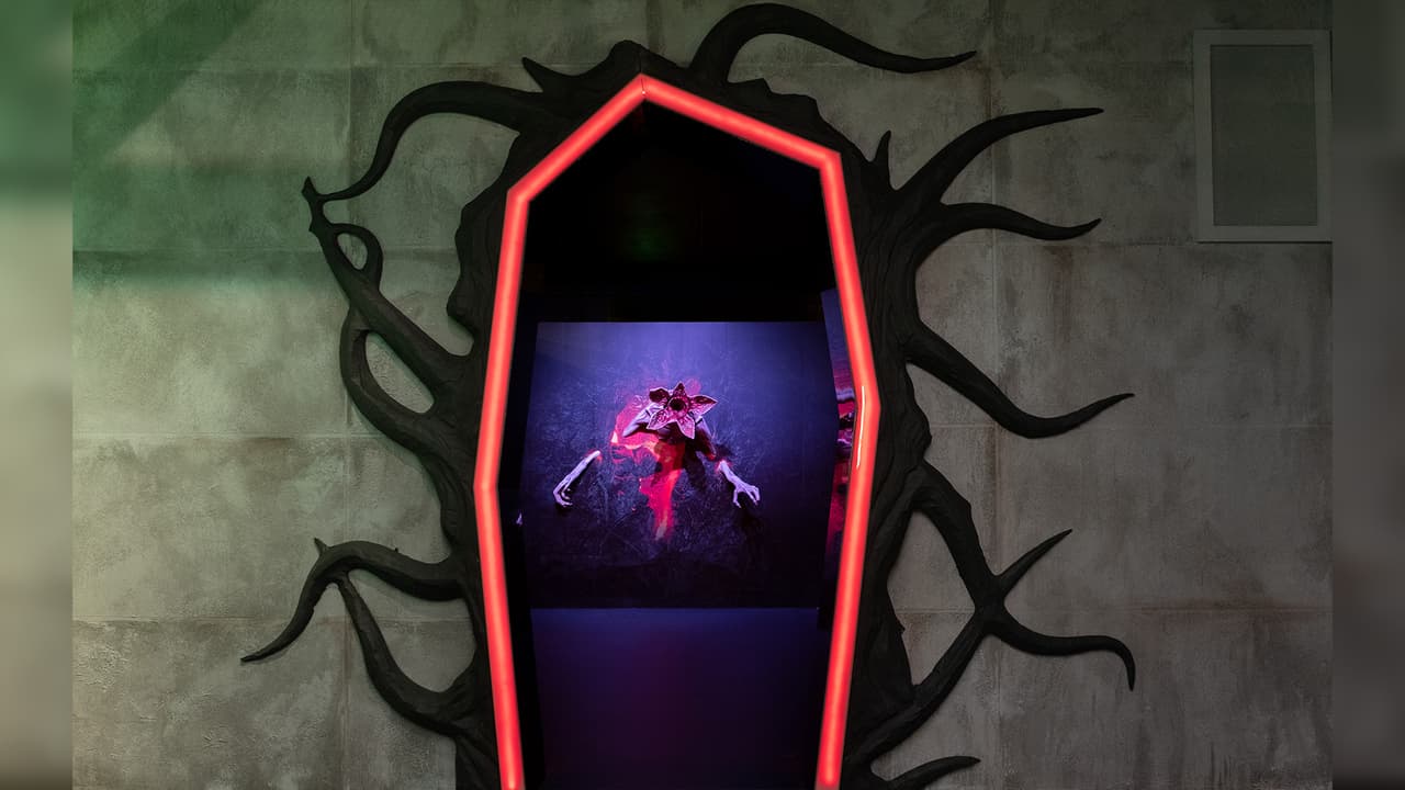 El concepto de 
<b>Stranger Things Pop Up Store </b>ya ha visitado 
<b>Nueva York y Los Ángeles</b> y actualmente se encuentra abierta en 
<b>Dallas y Chicago</b>, de cara al estreno de la próxima temporada.