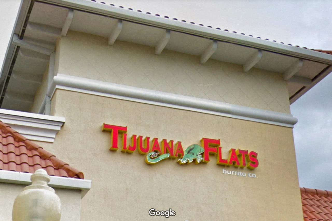 <b>Puesto 16. Tijuana Flats. </b>Esta cadena comenzó en 1995, en Winter Park, Florida. 
<a href="https://www.tijuanaflats.com/"><u>Sus más de 130 restaurantes están ubicados en Florida, Carolina del Norte, Indiana y Virginia</u></a>. En 2019 obtuvo una ganancia de 147 millones de dólares.