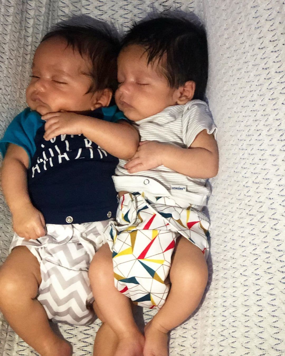 Dante, uno de los mellizos de 
<a href="https://www.univision.com/famosos/la-meningitis-no-dejo-secuelas-en-el-gemelo-de-ferdinando-valencia-y-brenda-kellerman-video">Ferdinando Valencia y Brenda Kellerman</a>, estuvo internado en un hospital durante 23 días debido a un cuadro de meningitis.