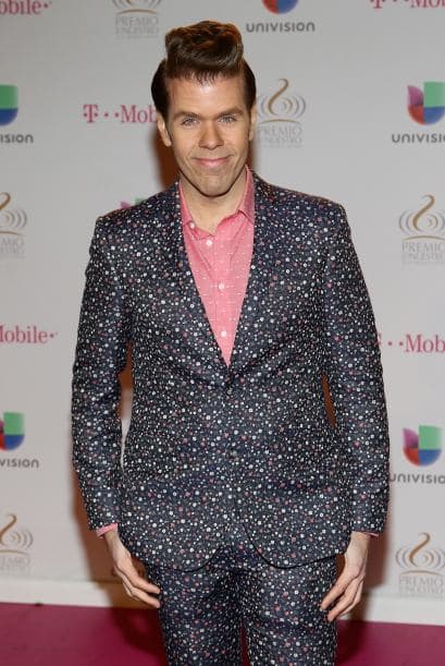 Perez Hilton: "Tan triste. La estrella de #StarTrek #LeonardNimoy ha muerto a los 83 años".