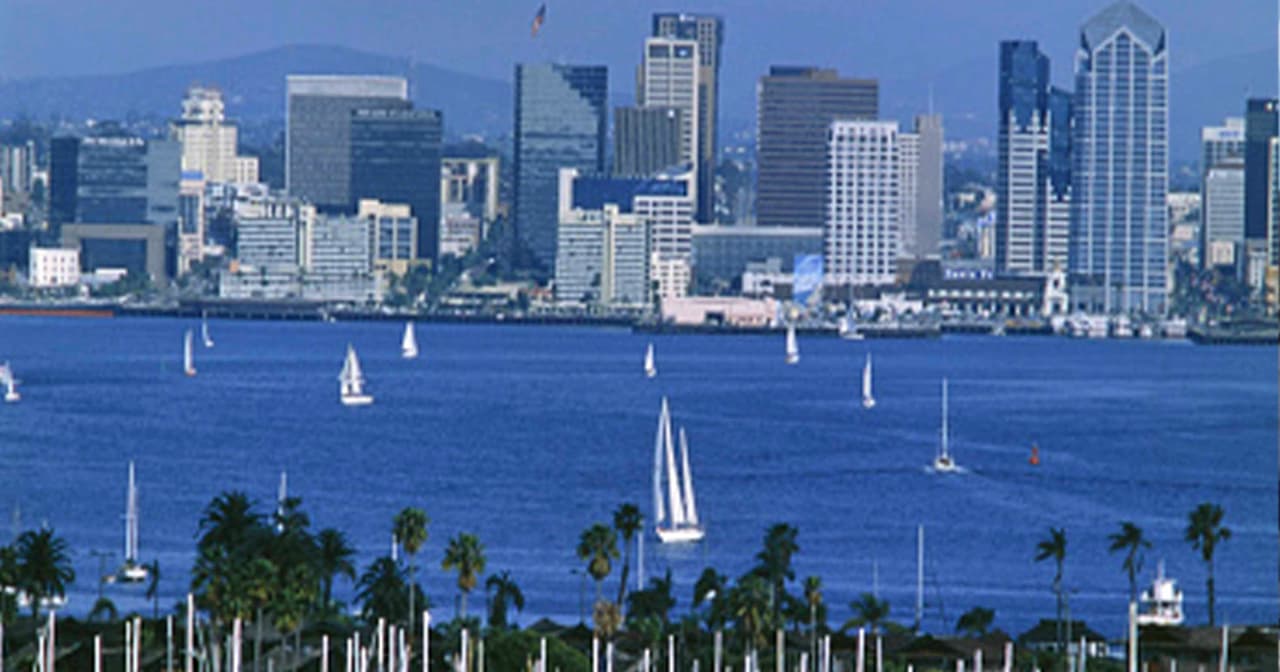 La ciudad de San José protege a los inquilinos con control de renta desde 1979 y contra desalojos injustificados desde 2017.
<br>
<br>
<b>Unidades elegibles</b>: apartamentos construidos antes de 1979 con 3 o más unidades en el edificio.
<br>
<b>Unidades exentas</b>: viviendas unifamiliares, condominios, no apartamentos después de 1979.
<br>