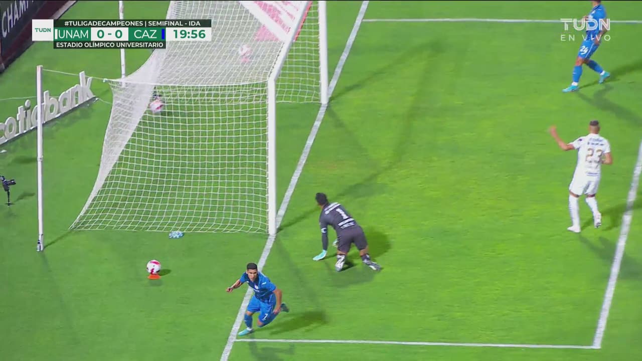 ¡Le quitan un golazo a Cruz Azul! Antuna estaba adelantado al marcar