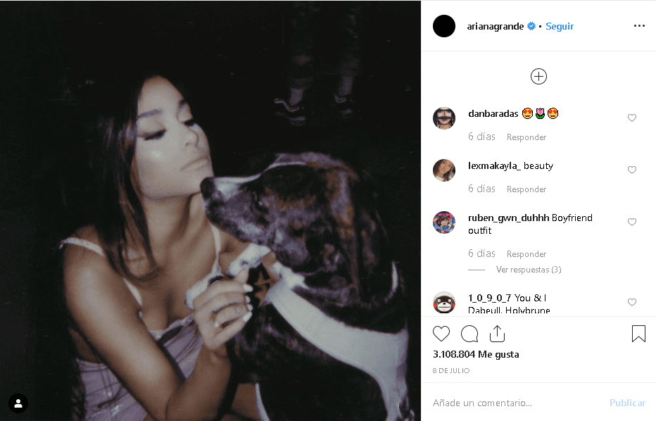 Y agregó: "
<b>Odio dejarlos</b>, pero cuando regreso y camino por la casa, es hora de la fiesta".