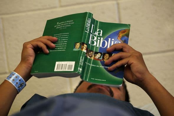 La posibilidad de que los latinos sean deportados de Estados Unidos incluso cuando son víctimas de un ataque cada vez es mayor, por lo que las cifras oficiales subestiman la cantidad y gravedad de los crímenes de odio contra hispanos.