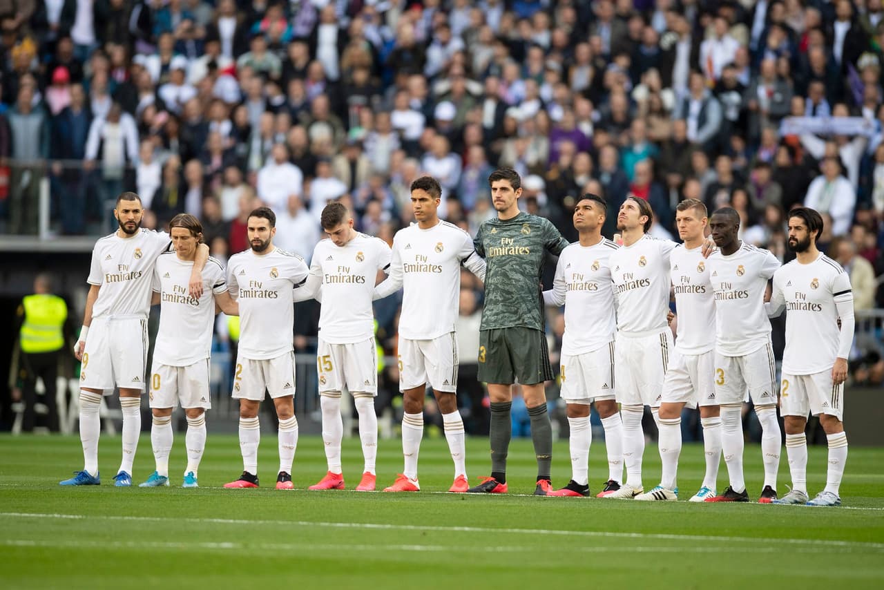 El brasileño y más futbolistas recuerdan con emotividad al astro de la duela.