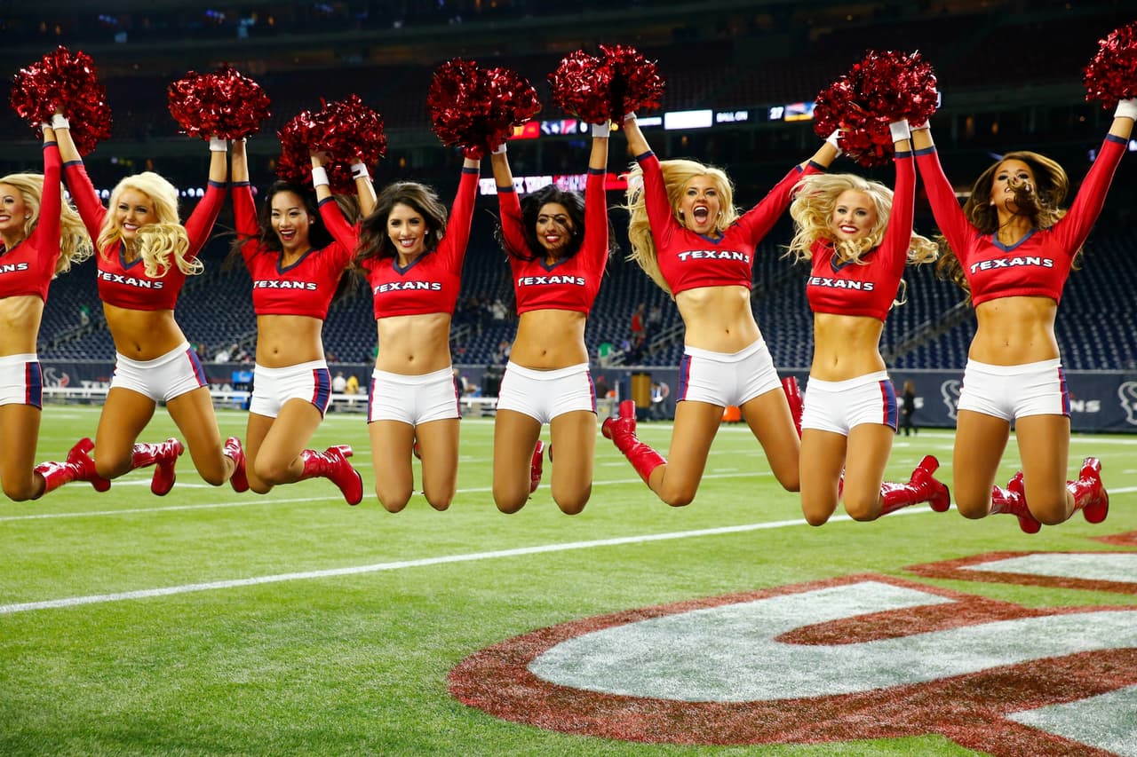 Cuatro años como porrista de los Houston Texans. Esta hermosura hará sus maletas rumbo a Hawaii para el Pro Bowl 2016.