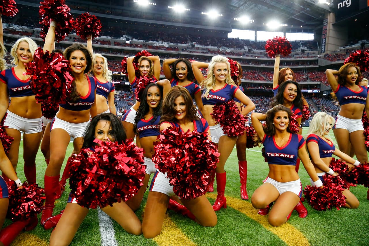 Cuatro años como porrista de los Houston Texans. Esta hermosura hará sus maletas rumbo a Hawaii para el Pro Bowl 2016.