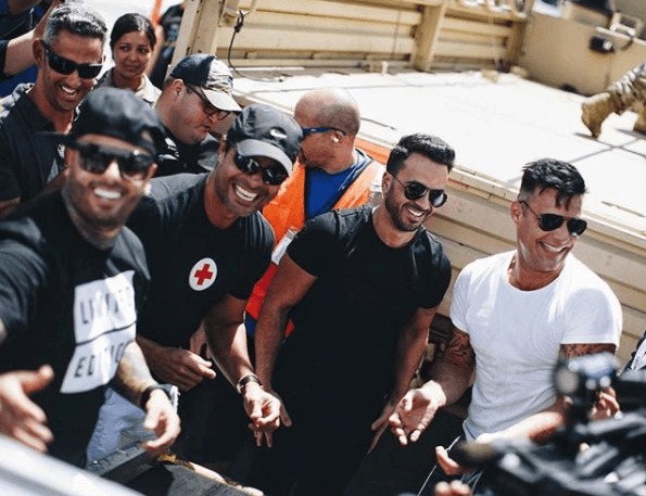 "Hoy fue un día cargado de emociones. Puerto Rico se levantará, más fuerte que nunca. Gracias a todos los que fueron parte de esta misión. Unidos somos más fuertes", mencionó el cantante en su cuenta de Instagram el 2 de octubre de 2017.