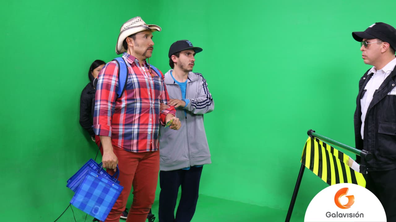 El cousin Mike tuvo que llegar a su rescate frente a la "autoridad".