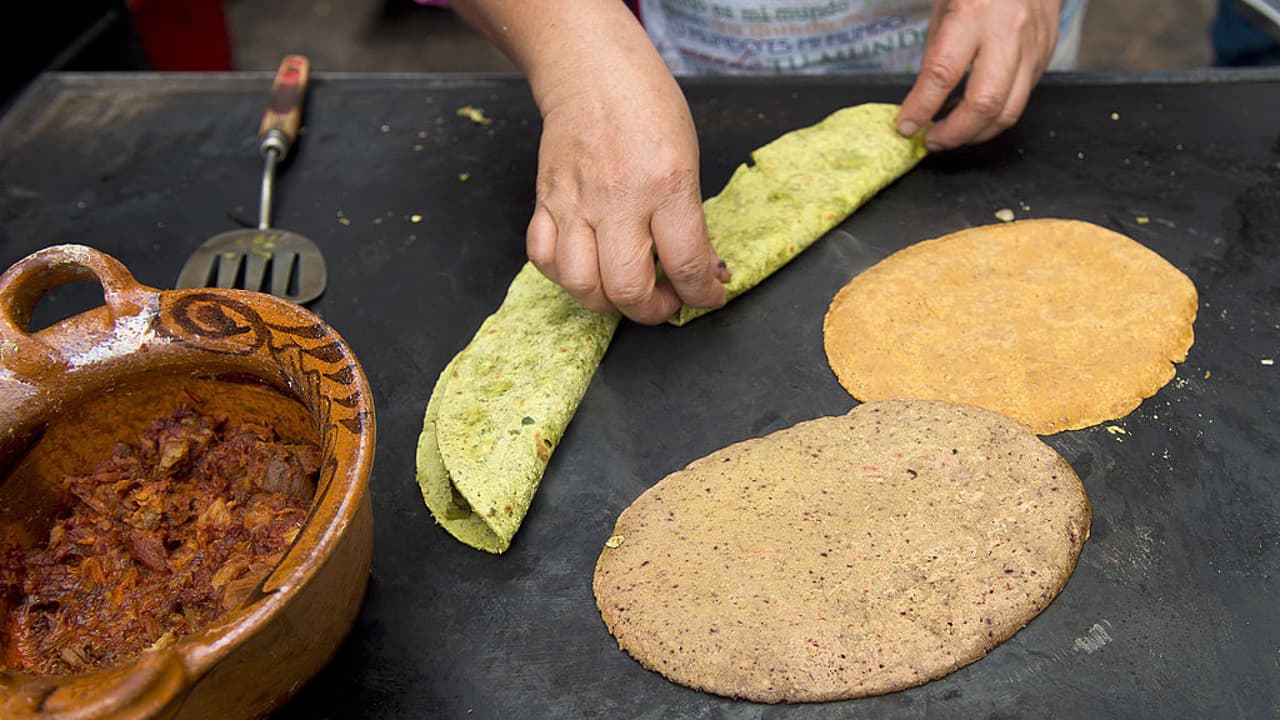 "Tenemos que empezar de cero": vendedores de tacos denuncian el robo de sus implementos de trabajo