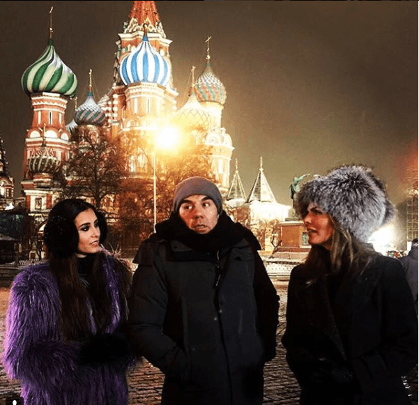 Además a inicios de febrero de 2018 Uribe partió a Rusia, junto con varios conductores de Televisa Deportes para grabar los primeros promocionales 'Rumbo a Rusia 2018', ya que él sería el encargado de la parte de comedia para la cobertura del Mundial de Futbol que en breve comenzará.