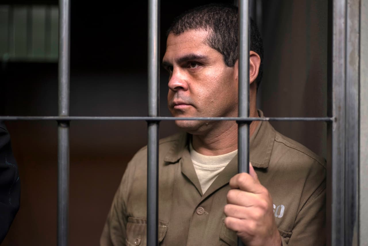 Joaquín Guzmán Loera observó un cambio en el trato de los guardias.