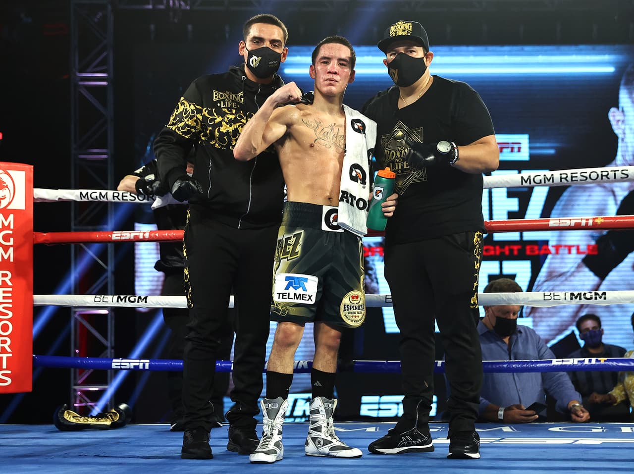 La esperanza de Puerto Rico, Edgar Berlanga, sumó su nocaut 14 consecutivo en el primer round.