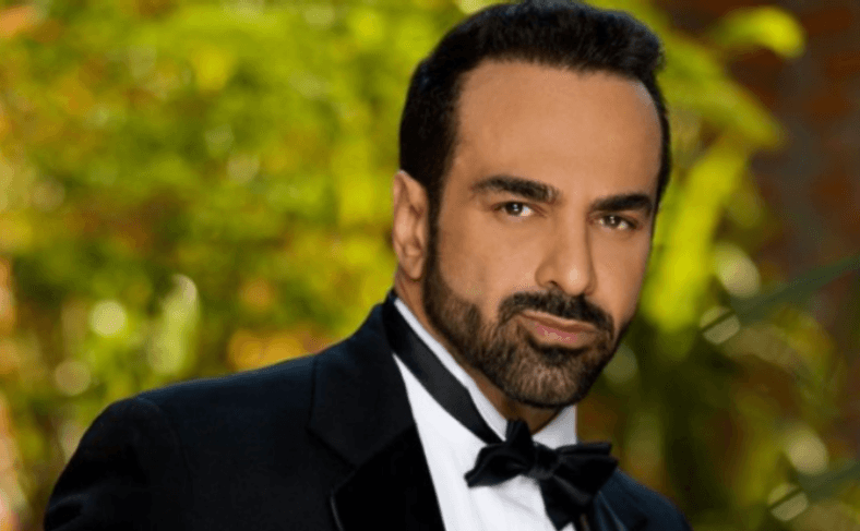 Este 2021, los premios Metropolitanos del Teatro, mejor conocidos como Premios Metro, reconocieron el talento del actor por su actuación en la puesta en escena ‘Sugar’. 
<br>