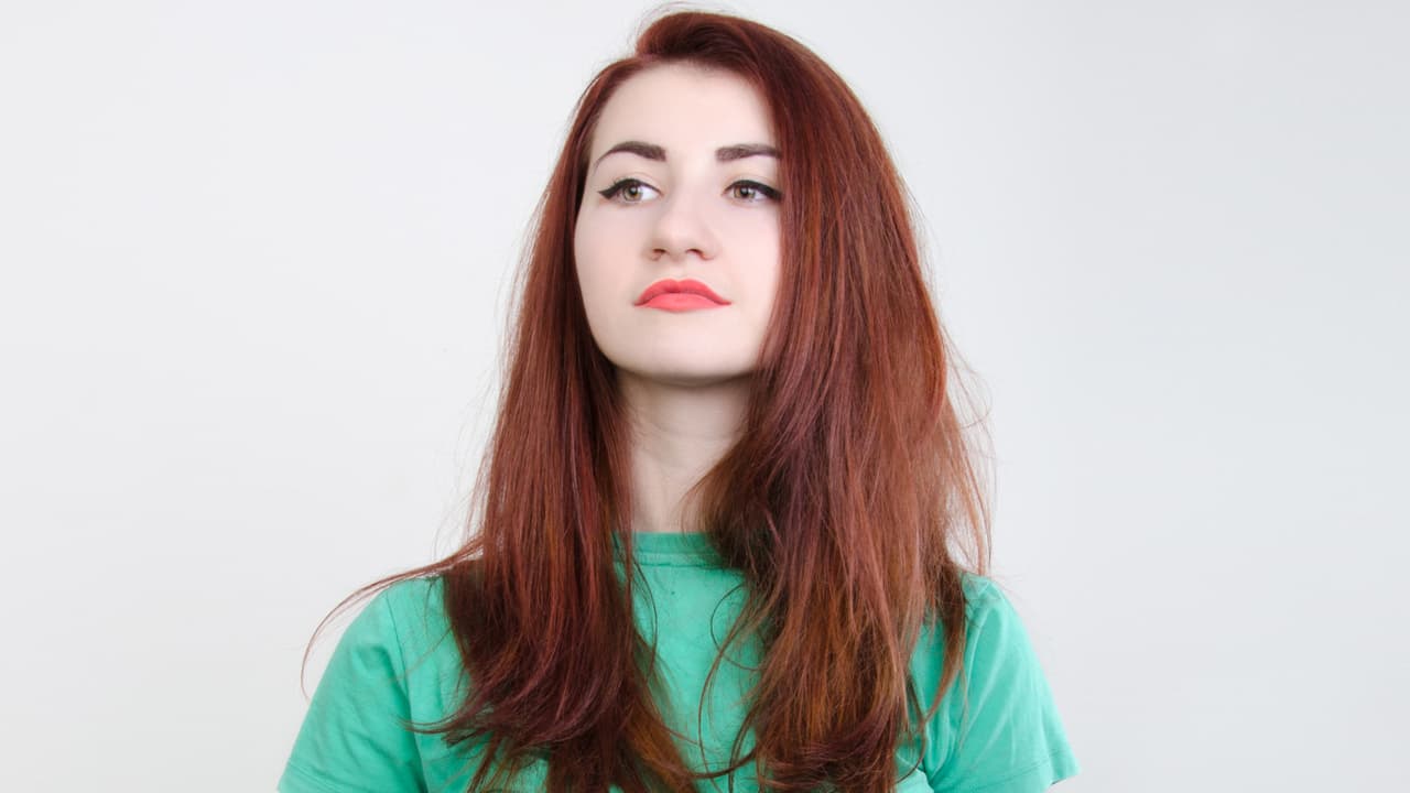 Verde, tono de inteligencia y madurez, como los Virgo. Y el marrón es un color que se relaciona mucho con la fertilidad, de ahí su conexión con Virgo, el único representado por una mujer en el Zodiaco.