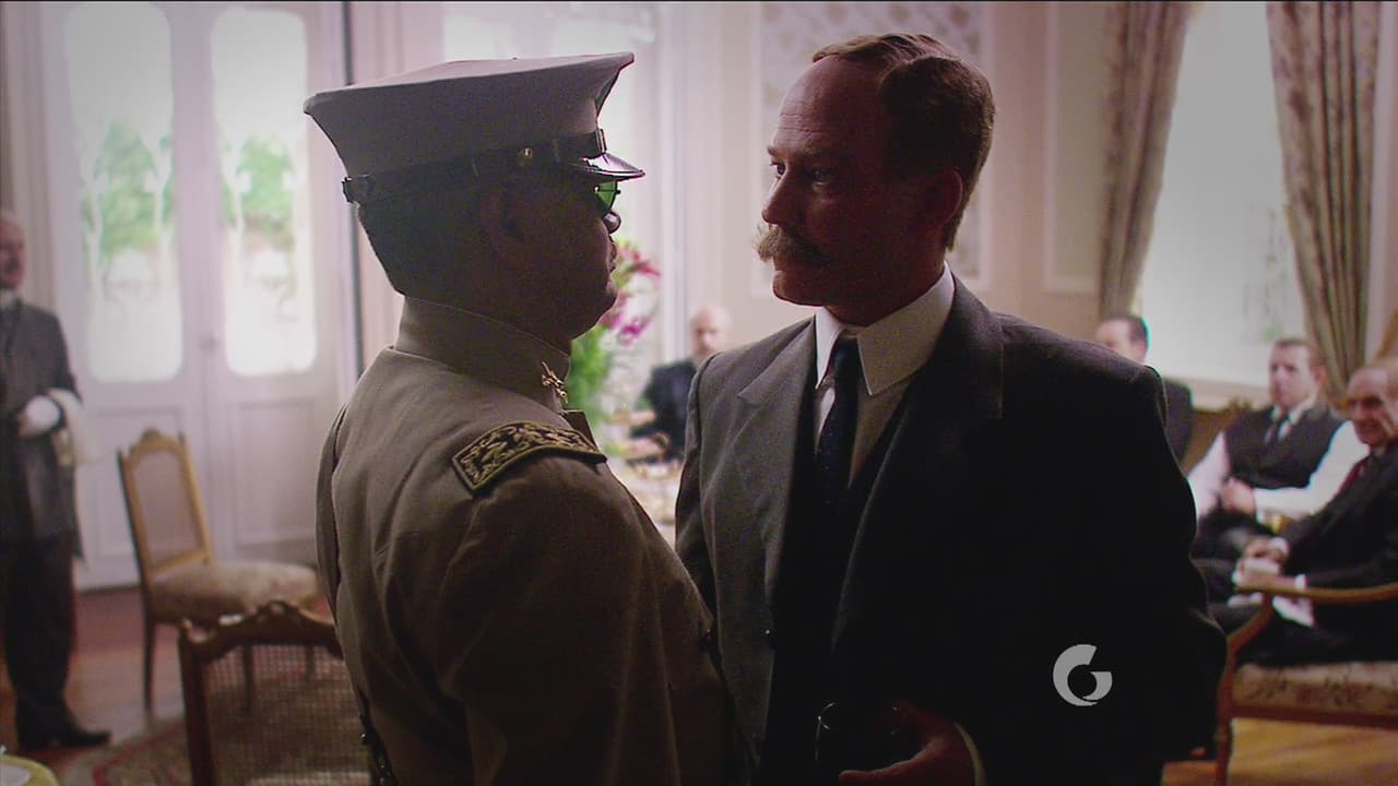 Sin embargo, Huerta está aliado en una conspiración con Henry, el embajador de Estado Unidos.