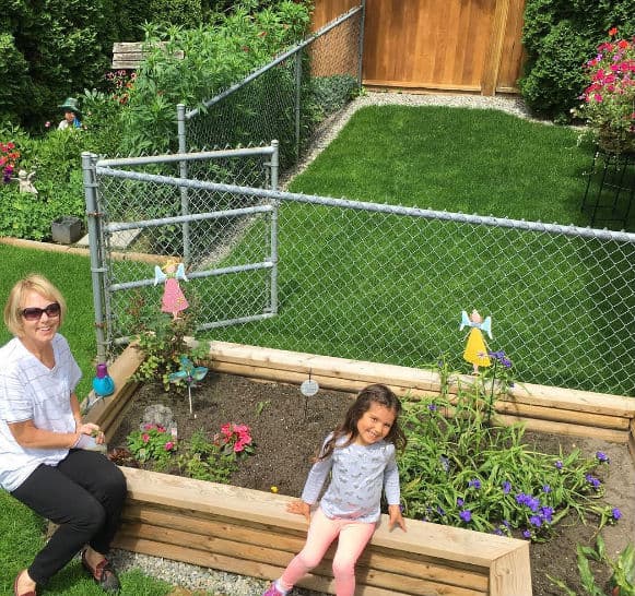La hija de la boricua Roselyn Sánchez pasa algunos días de verano en Canadá, donde el papá Eric Winter se encuentra trabjando.