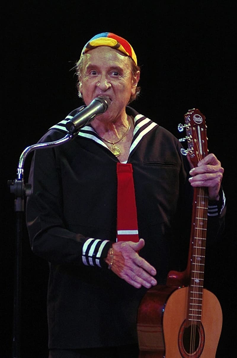 También Carlos Villagrán, quien personificó a Quico, recordó los grandes momentos que vivió con Don Ramón fuera de los sets de grabación y lejos de la mirada protectora de su mamá, Doña Florinda.