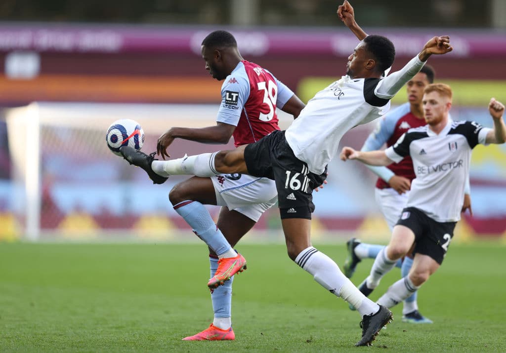 Aston Villa remonta y se lleva el partido ante Fulham, quien está en la zona del descenso en la Premier League. Aleksandar Mitrovic le daba la victoria parcial a su equipo, pero el doblete de Trézéguet y el remate de Ollie Watkins le dieron el triunfo final a los 'Villans' durante la Jornada 30.