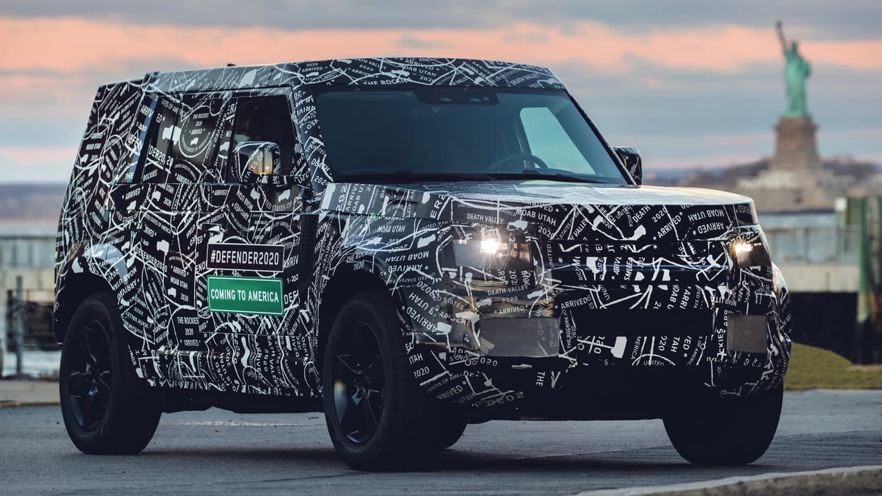 Land Rover Defender 2020.