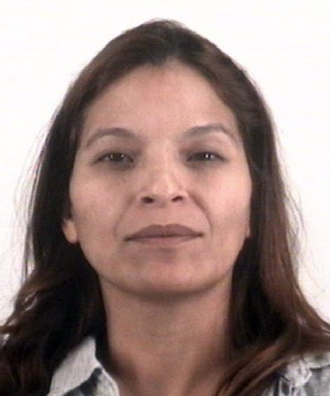 Arrestan a mexicana por fraude electoral en Texas