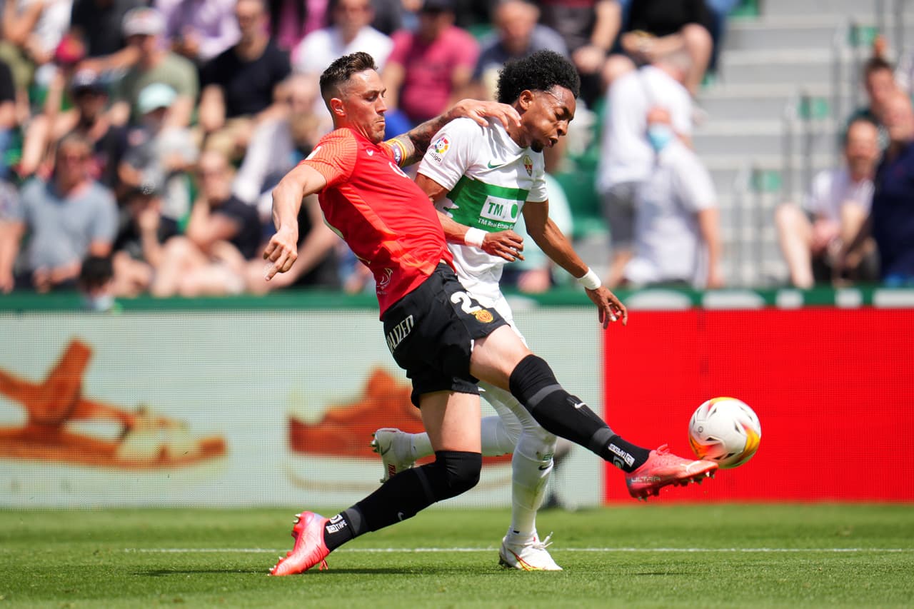El Mallorca de Javier Aguirre cayó por goleada de 3-0 en su visita al Elche en la Jornada 32.