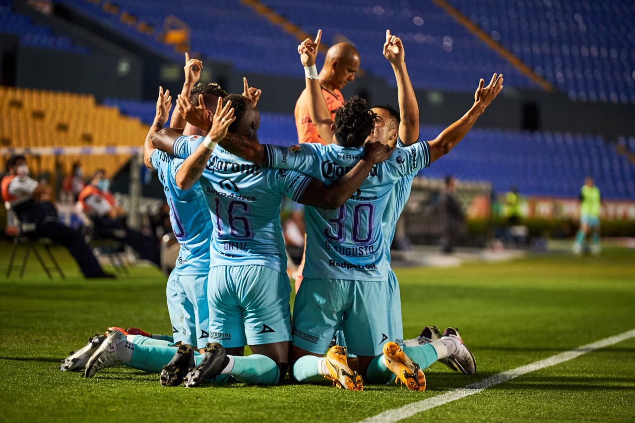 Tigres se queda con 10 hombres desde el minuto 10 y Mazatlán no desaprovecha la superioridad y vencen 1-2 a Tigres. Los felinos bajan a la doceava posición y Mazatlán sube a la octava, todo queda a la espera de otros resultados.