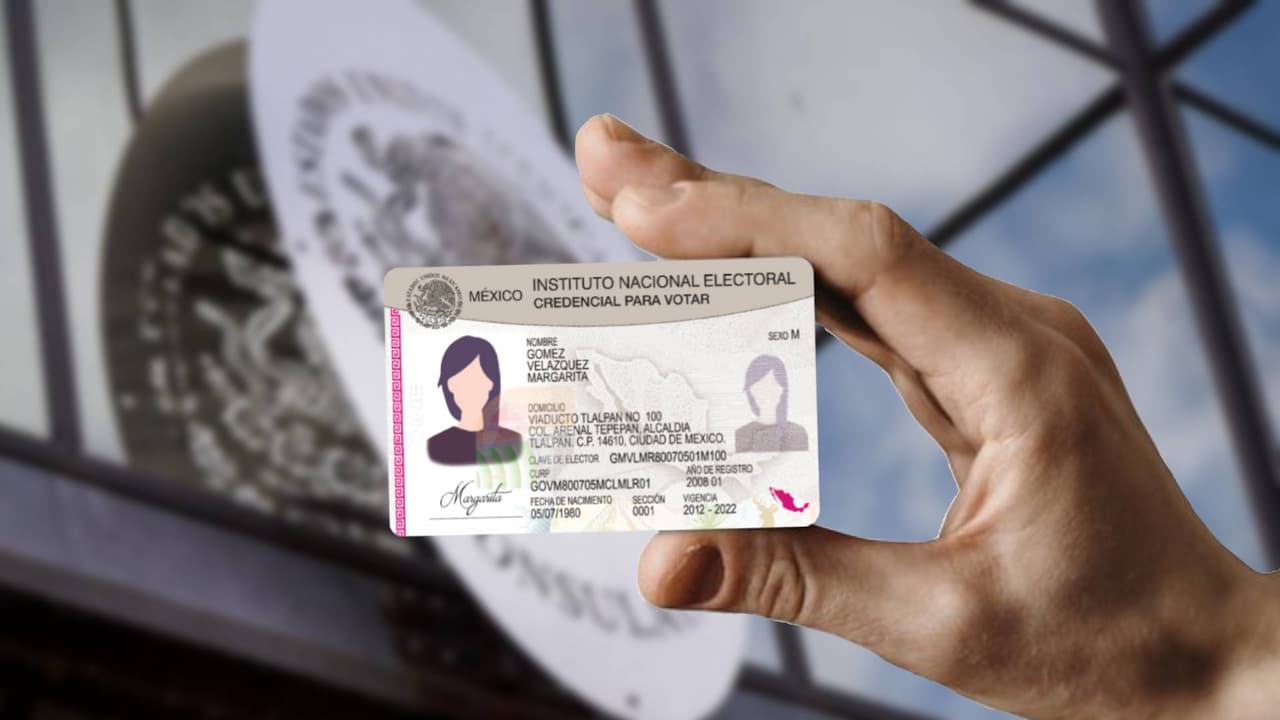 <b>La credencial para votar del INE </b>es esencial para poder identificarse como ciudadano mexicano mayor de edad, y permite a quienes lo tienen ejercer su derecho constitucional a votar por sus representantes en México desde el exterior.
