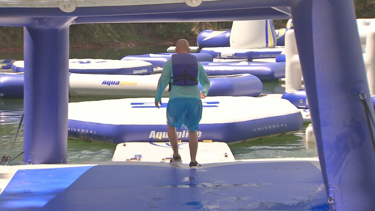 "Wild Isle", una especie de circuito de obstáculos inflables sobre el agua, es la atracción más novedosa del parque. Rodeada por árboles, esta atracción flotante sobre un lago invita a los más osados a superar una serie de retos.