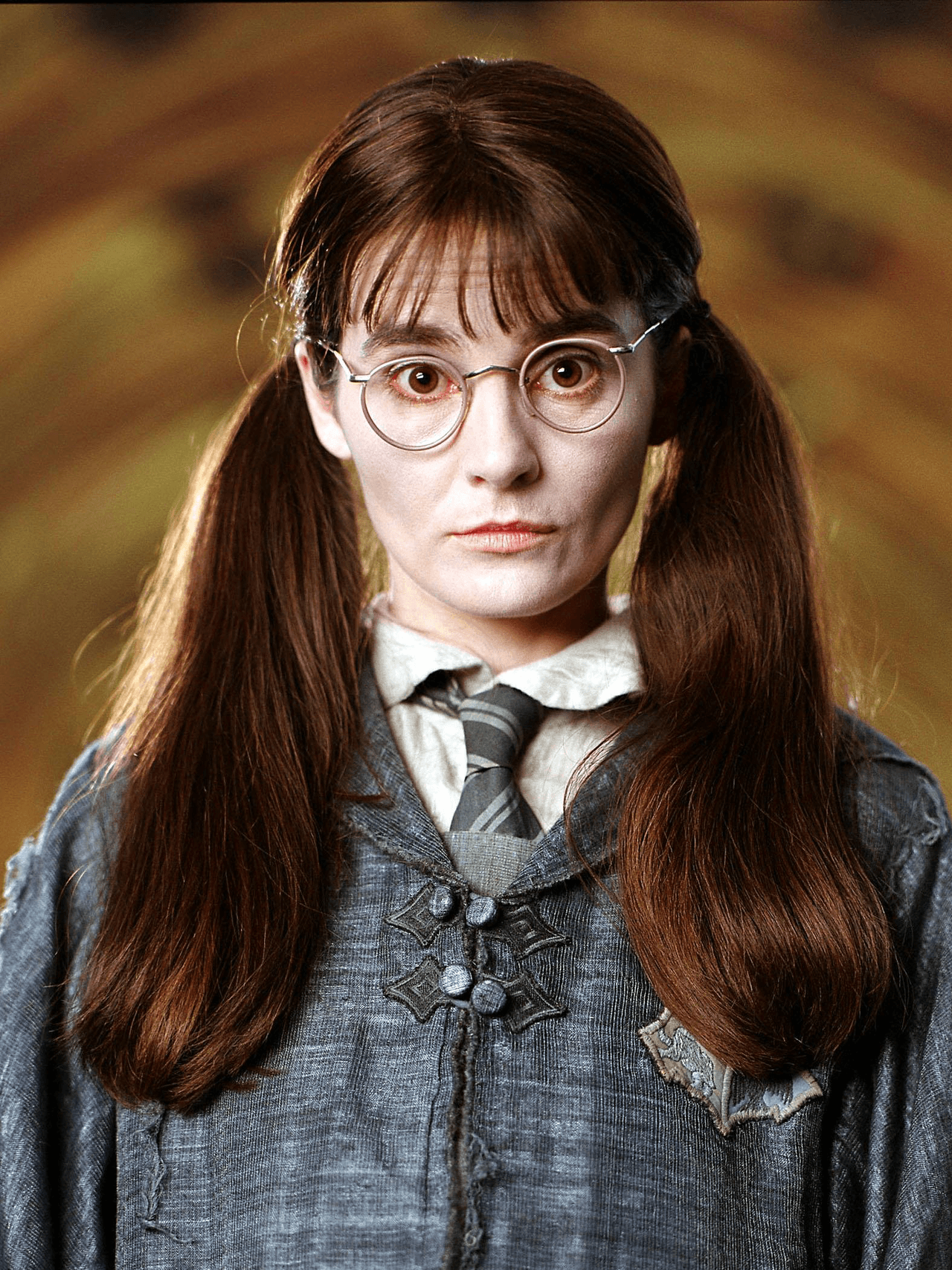 La actriz que interpretó a la niña Moaning Myrtle era más mayor de lo que imaginas, tenía 36 en ese entonces.