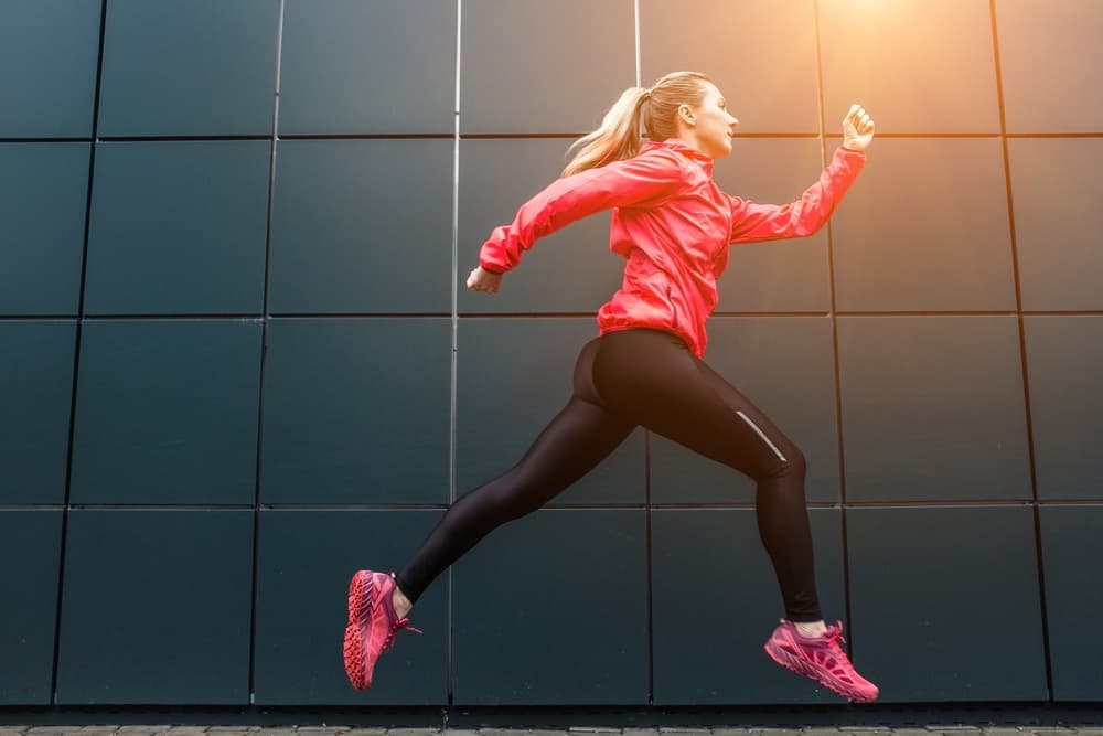 Así que fluye, practica, actúa, y muévete, que el Universo hará el resto.