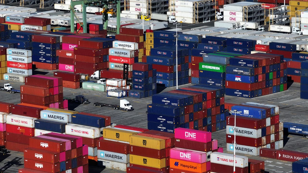 Aplicación de aranceles a productos mexicanos preocupa a comerciantes de Orlando por baja de ventas