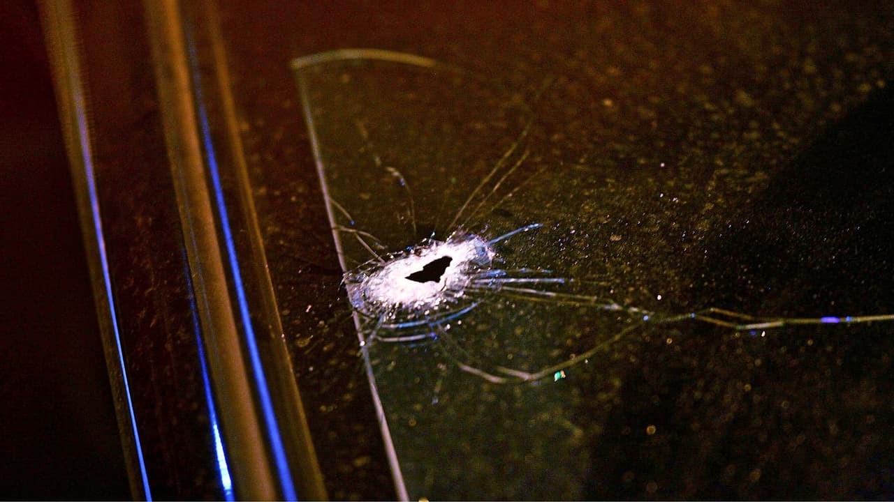 Dos mujeres entre cinco muertos registrados en tiroteos del fin de semana en Los Ángeles