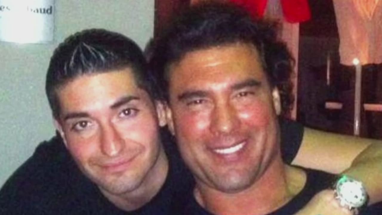 <b><a href="https://www.univision.com/entretenimiento/eduardo-yanez-dijo-la-verdad-las-revelaciones-mas-fuertes-de-su-hijo-lo-confirman">"Esa separación entre mi hijo y yo fue justa"</a></b>, dijo el actor en 'Con permiso', "porque sino, seguiría dependiendo de mí y eso ya no estaba bien".
<br>