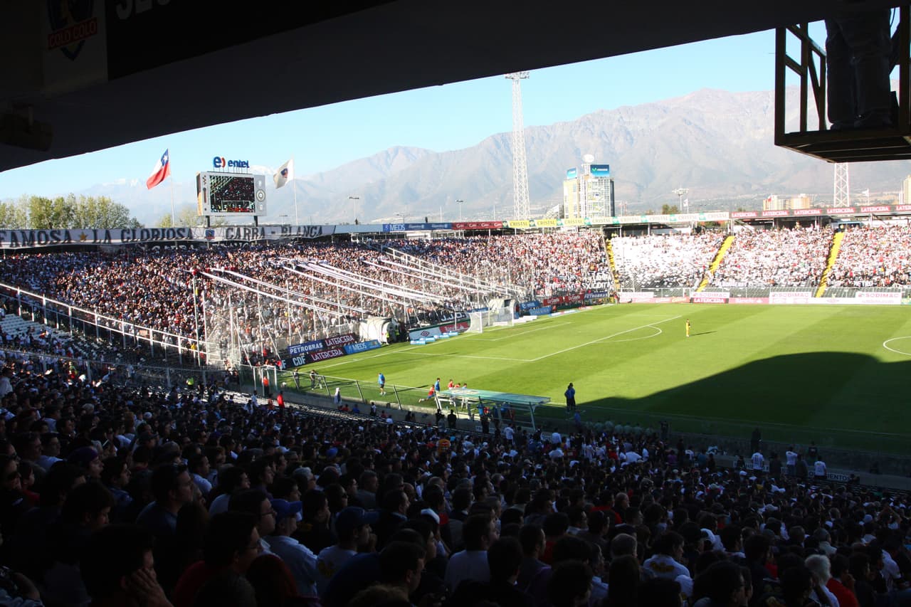 Futbol en Chile apuesta por reconocimiento facial en estadios