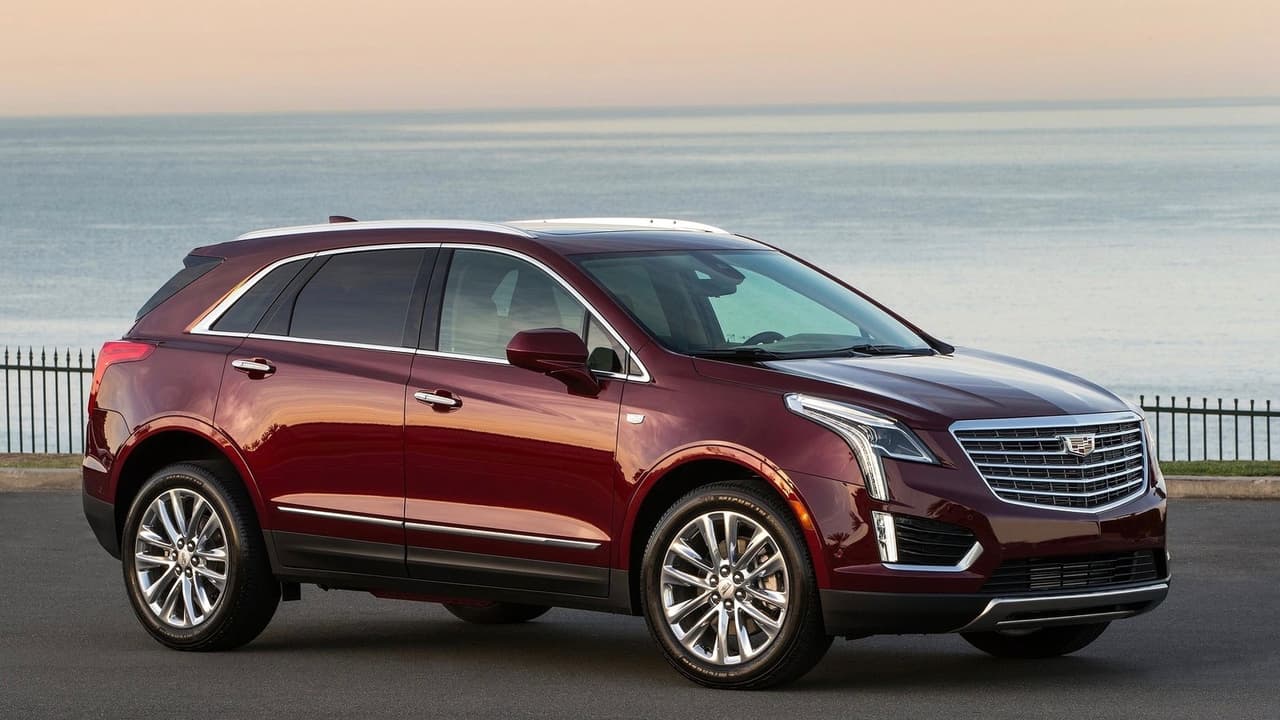 <h3 class="cms-h3-H3">7. Cadillac XT5</h3>
<br>La Cadillac XT5 es la continuación de la camioneta conocida como la Cadillac SRX, una de las pioneras en el segmento de camionetas de lujo en todo el mundo. Sin embargo los compradores aún dudan, quizas por las mismas razones que pusieron a la Lincoln MKX en esta lista. La Cadillac XT5 tarda un promedio de
<b> 64.2 días </b>en el concesionario antes de ser vendida.